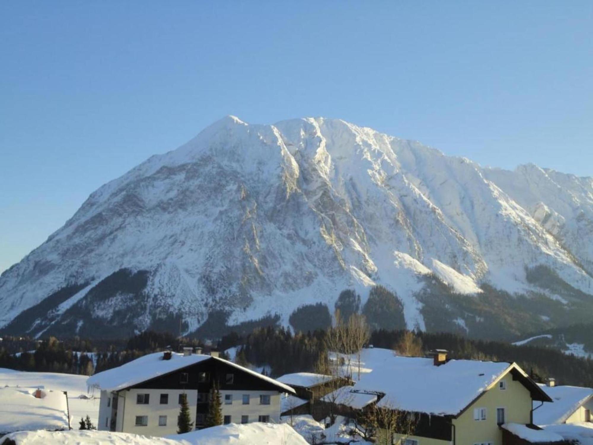 Apartment Cozy Holiday Apartment With Sauna In Schladming Schladming